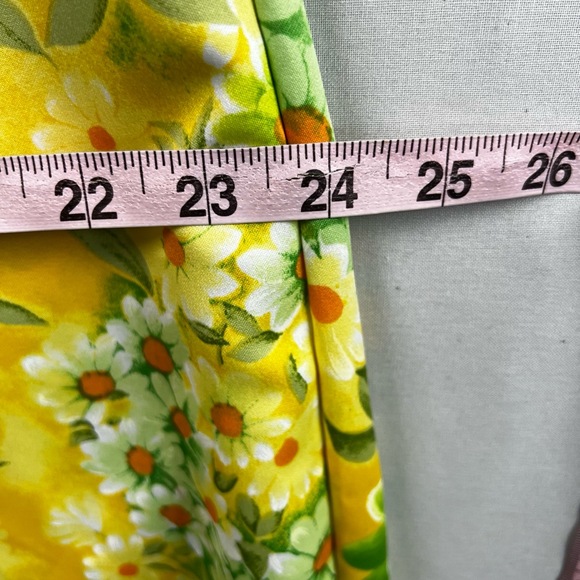 Vintage Sears Hawaii Dress Womens 10 Maxi Yellow Floral Muumuu Tropical Beach - Picture 12 of 14